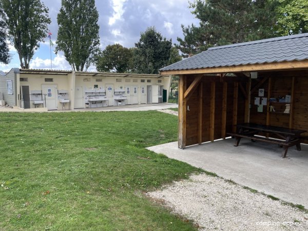 Camping municipal le Sézanne ** — Foto 2