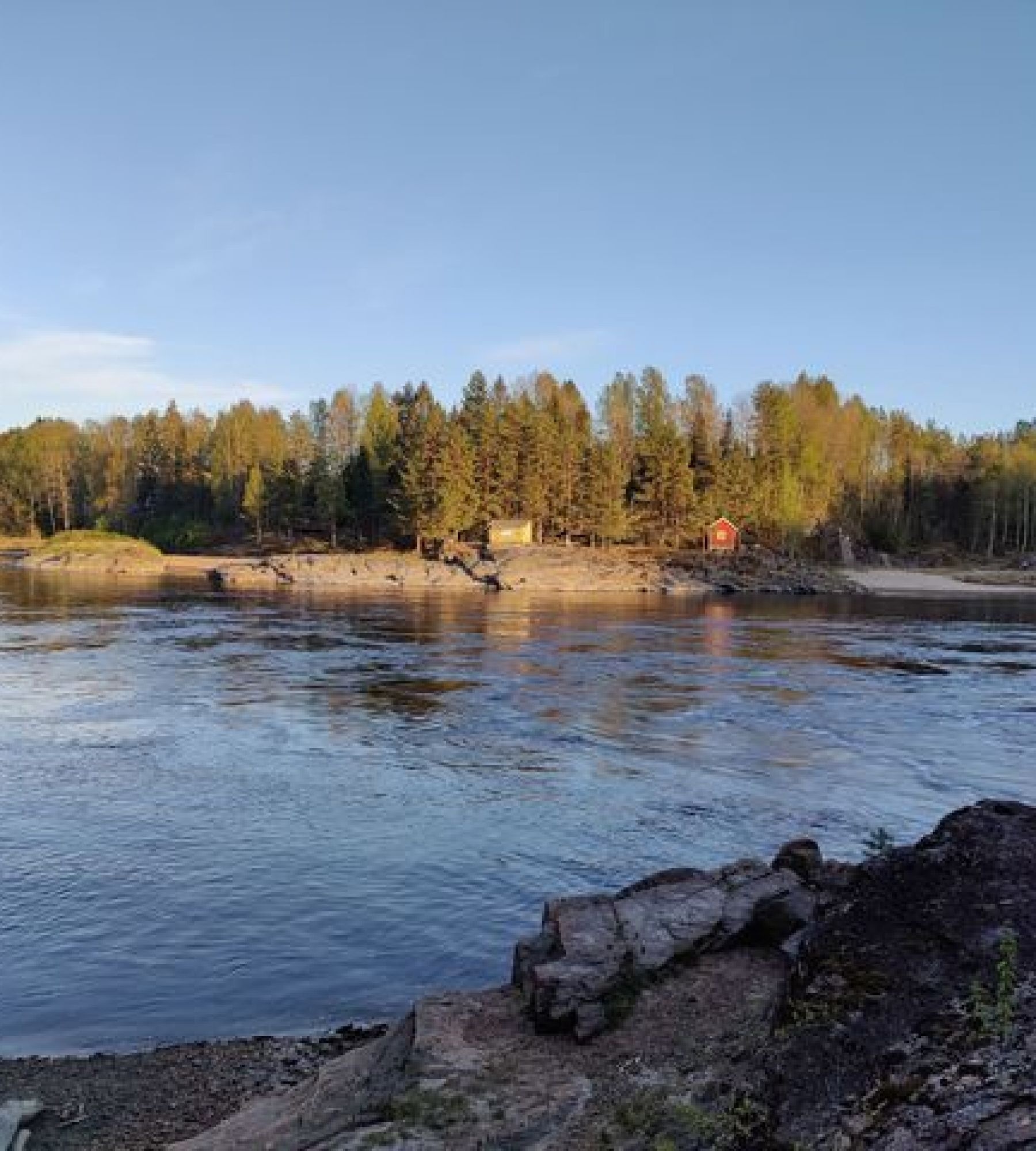 Holmfoss Hytteutleie Og Camping — Sítio de acampamento in Kvelde