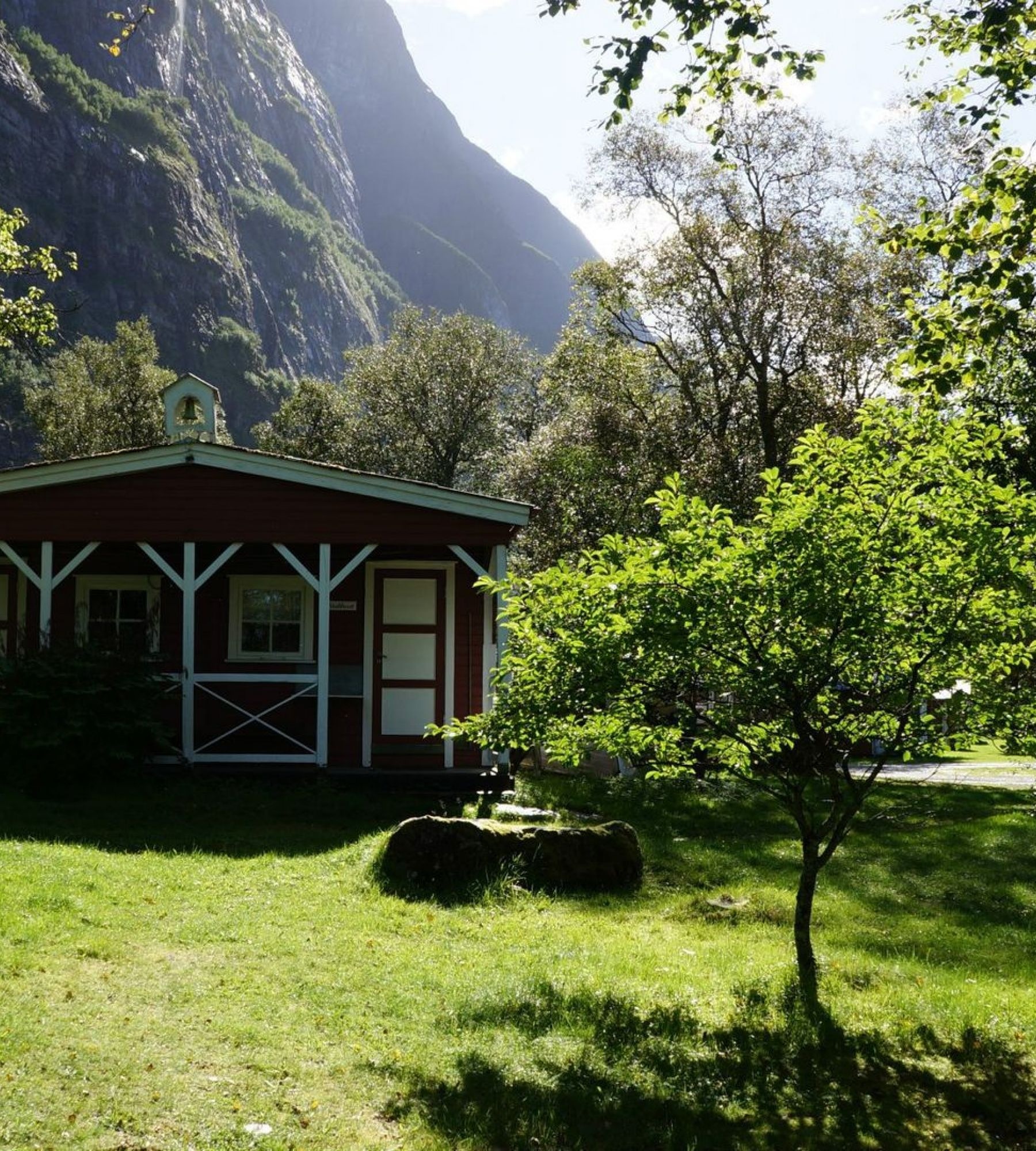 Trædal Hotell og Turistsenter — Місце для кемпінгу in Sunndalsøra