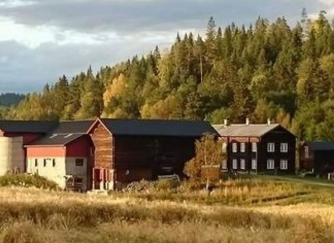 Ry laksefiske & Gjestegård — Karavan Sitesi in Rennebu