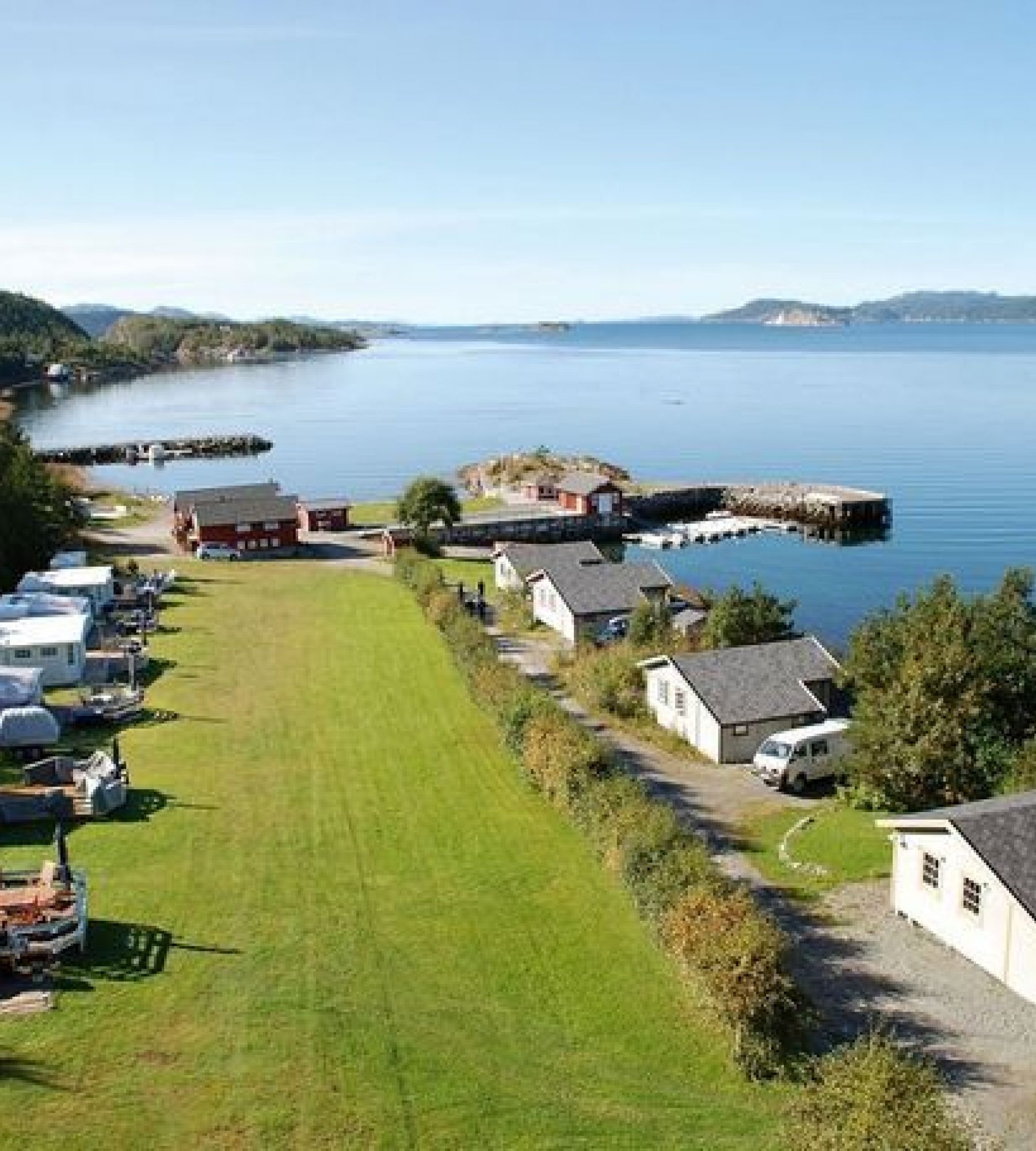 Bjørkvik Hytteutleie — Kamp yeri in Råkvåg