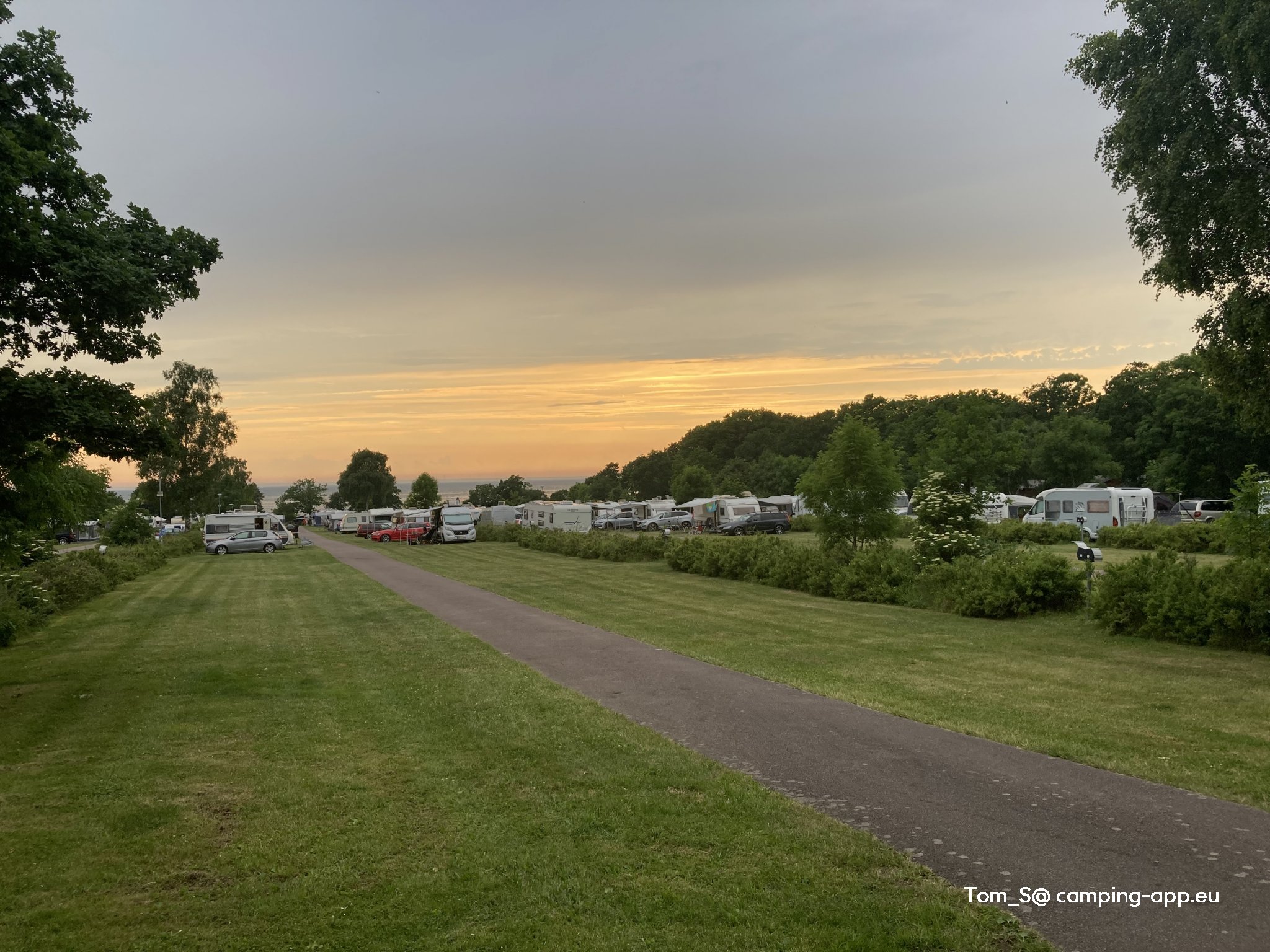 Lundegård Camping & Stugby — Місце для кемпінгу in Köpingsvik