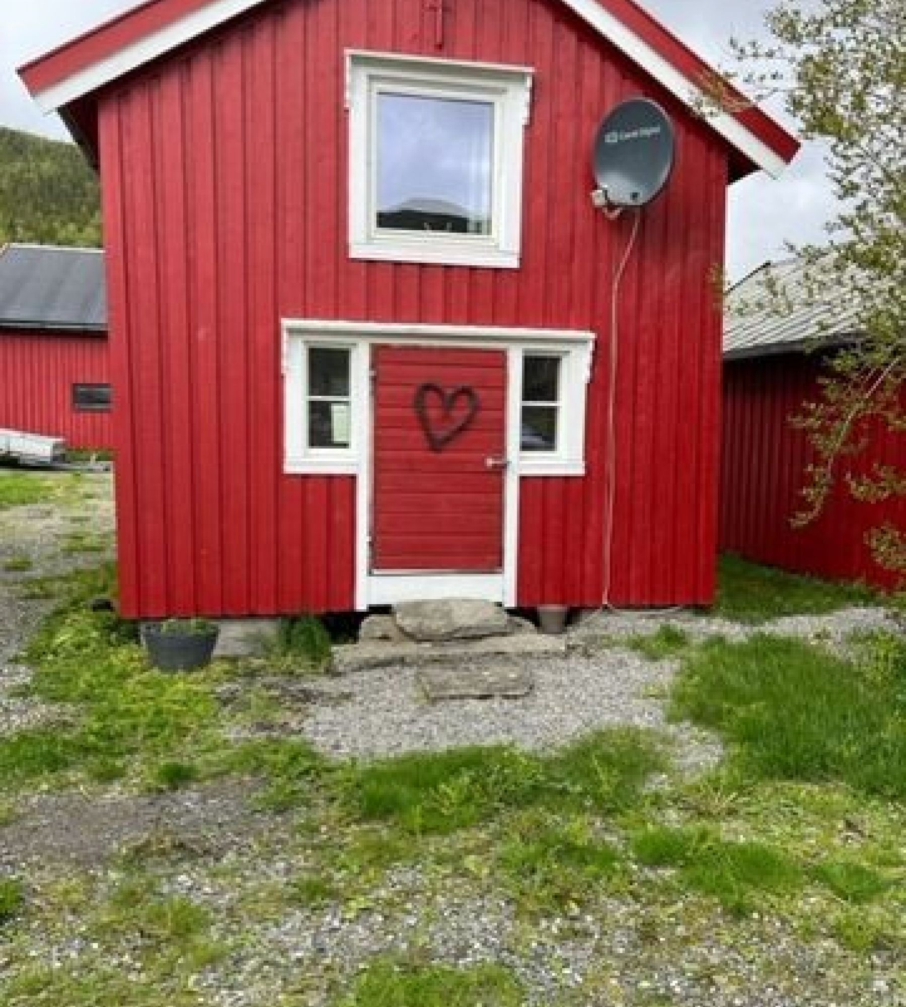 Flenstad Gård — Sp. parking dla kamperów in Åfjord