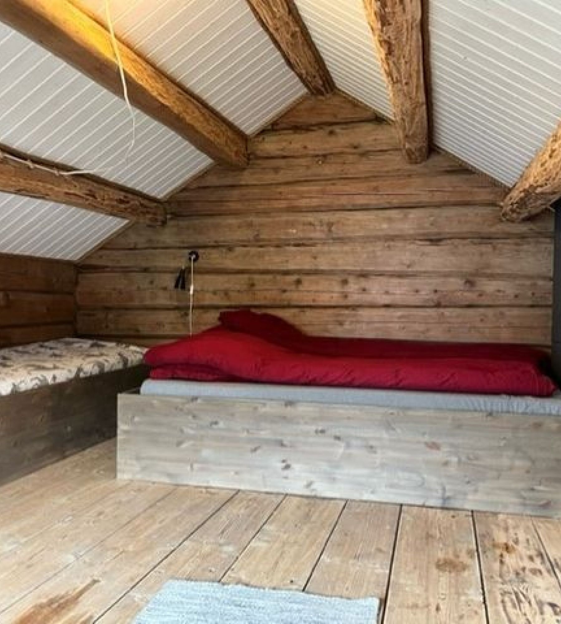 Flenstad Gård — Sítio para autocaravanas in Åfjord