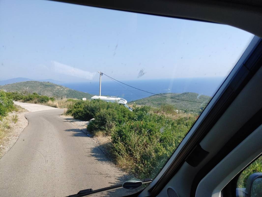 Camping Veslo Begovic — Sítio de acampamento in Budva