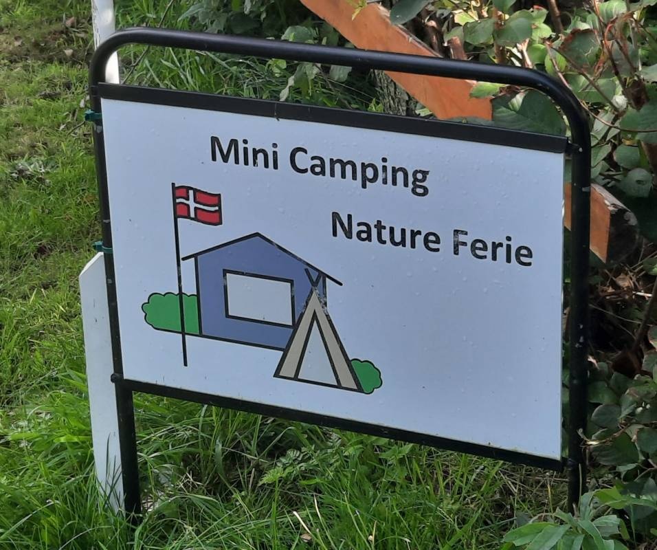 Nature Ferie Mini Camping — QuickStop in Hals