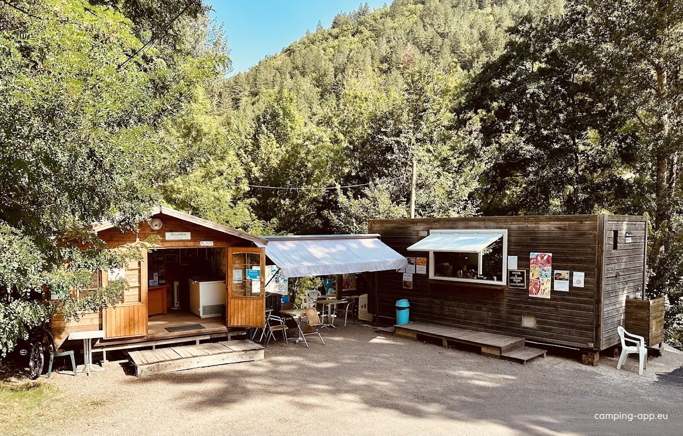 Camping Les Gorges du Tarn — Camping in Gorges du Tarn Causses