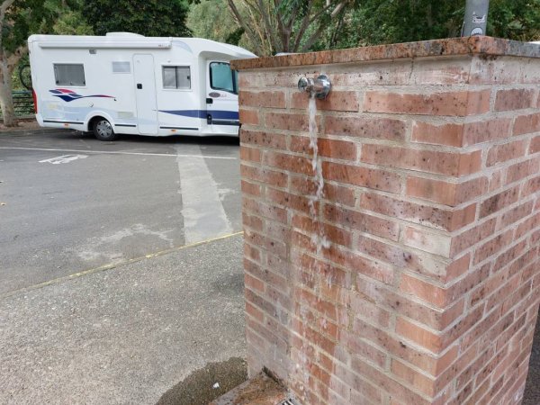 Motor home parking area of Barbastro — Photo 3