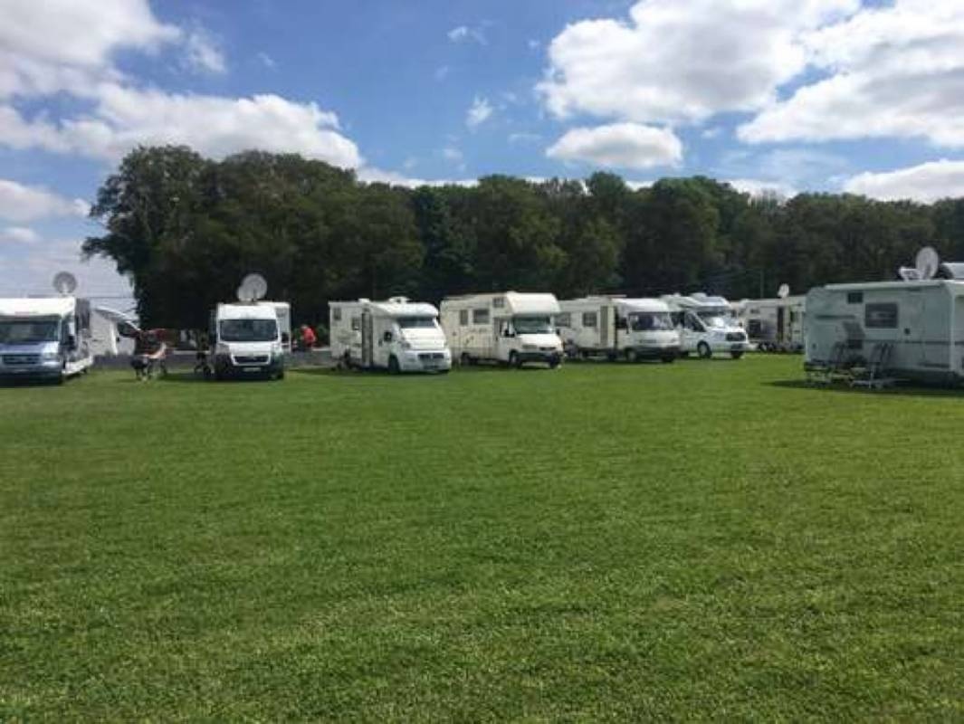 Stellplatz Sixtusbos — Campervan Site in Vleteren