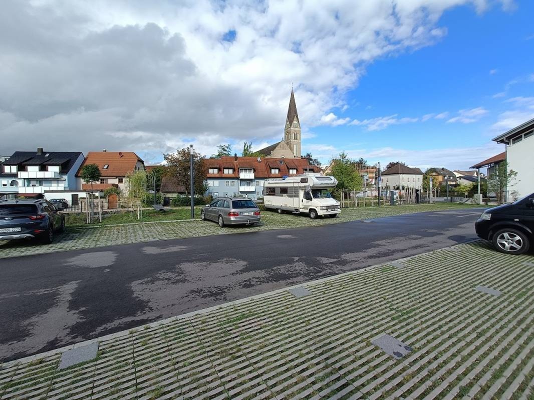 Wohnmobil Stellplatz Massenbachhausen — Camperplaats in Massenbachhausen