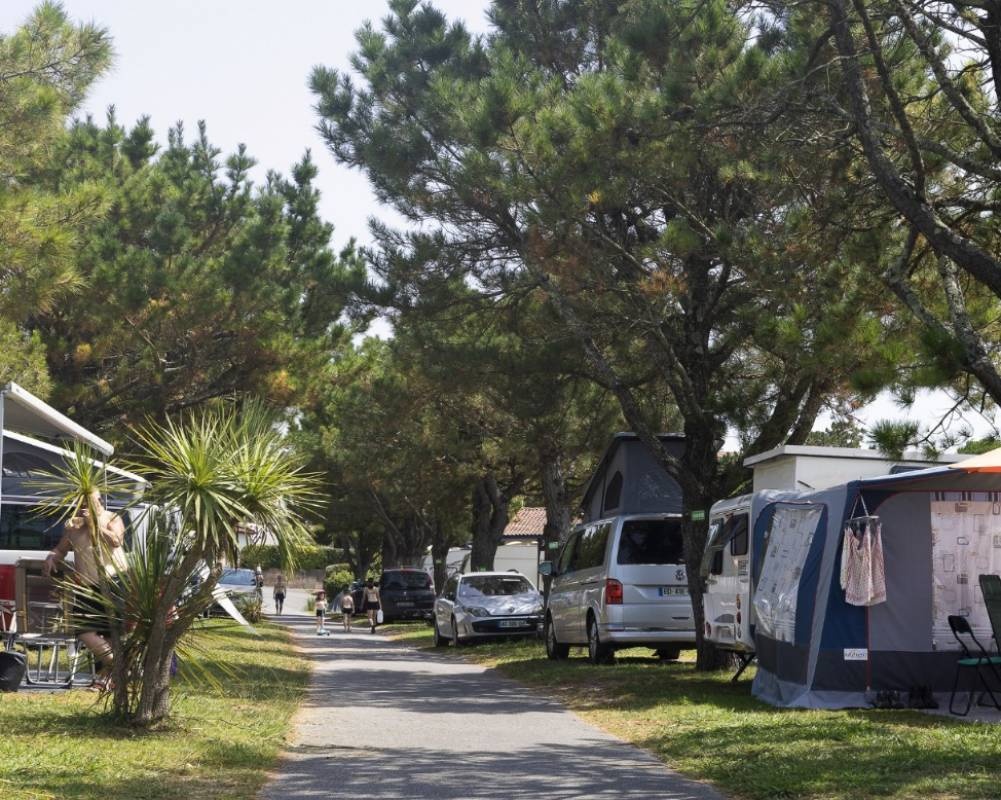 Camping Itsas Mendi — Sítio de acampamento in Saint-Jean-de-Luz