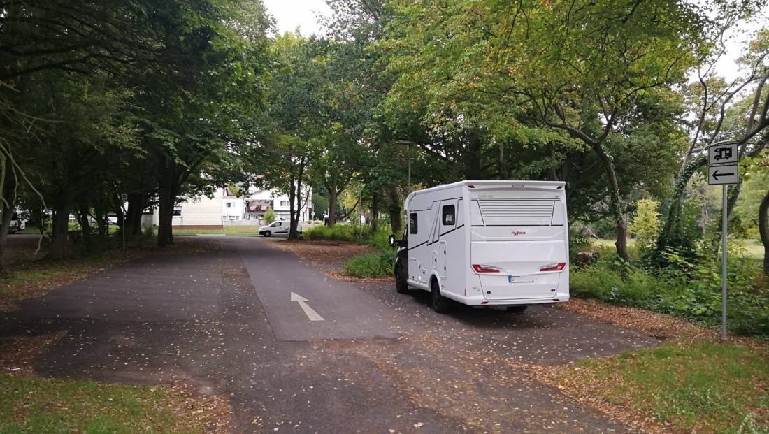 Bürgerhaus Bad Salzhausen — 露营车营地 in Nidda