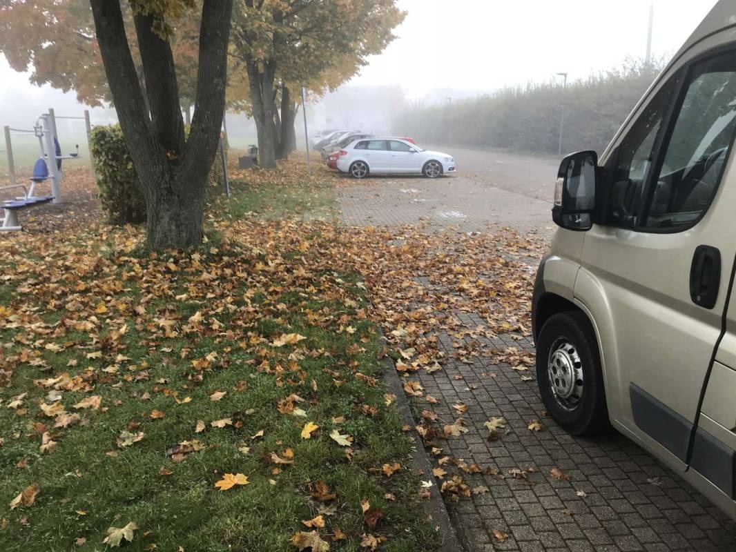 Stellplatz Marbach — Стоянка з ночівлею in Marbach am Neckar-Hörnle