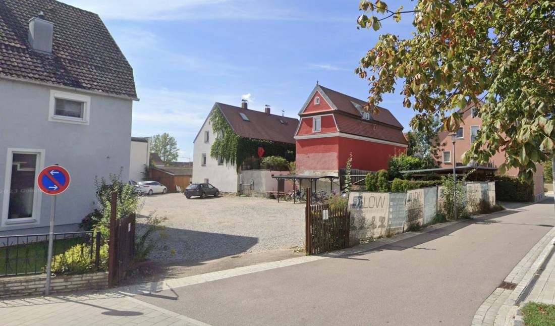 Regensburg, Holzgartenstraße 18 — Sp. parking dla kamperów in Regensburg