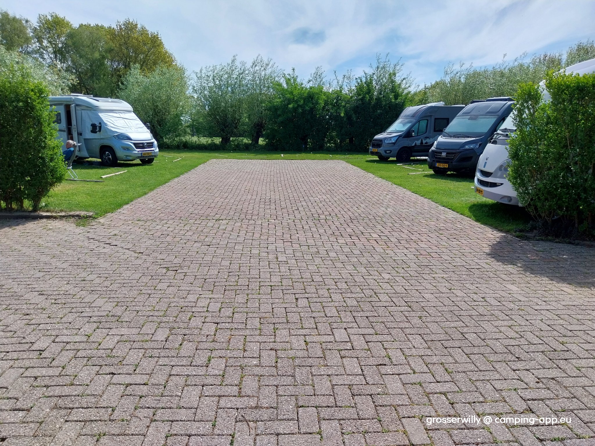 Camperplaats Ons Kleindorp — Aire camping car in Wehl