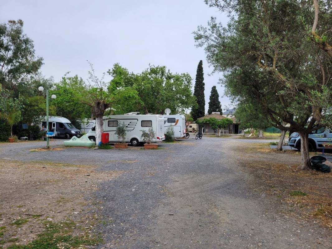 Camping Fare — Campingplatz in Kalamata