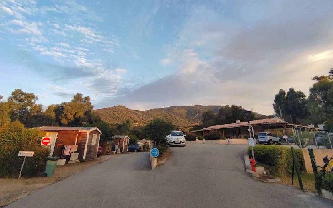 Camping les Mimosas — Sítio de acampamento in Ajaccio