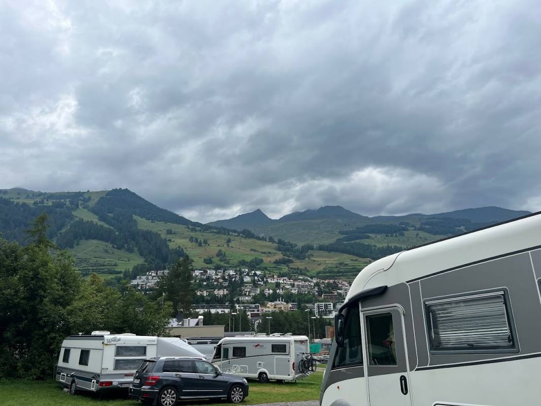 Stellplatz TCS Camping — Aire camping car in Scuol
