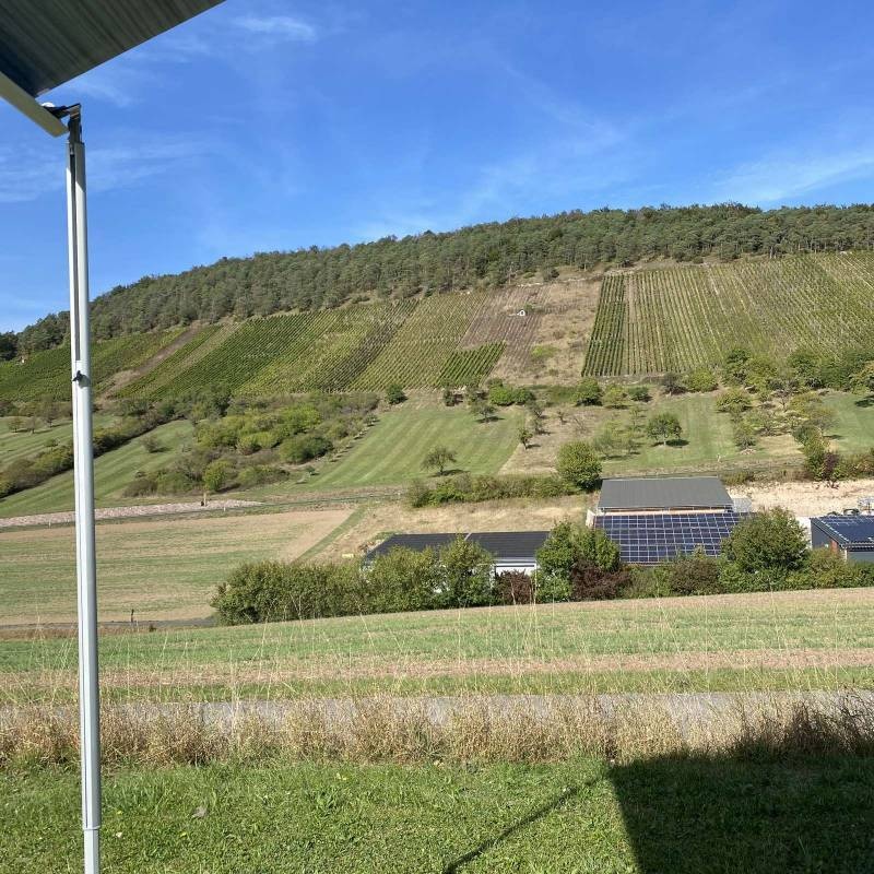 Wirmsthaler Stellplatz am Sportplatz — Camperplaats in Euerdorf Wirmsthal