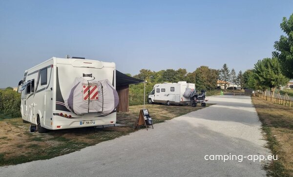 Stellplatz Val des Vignes