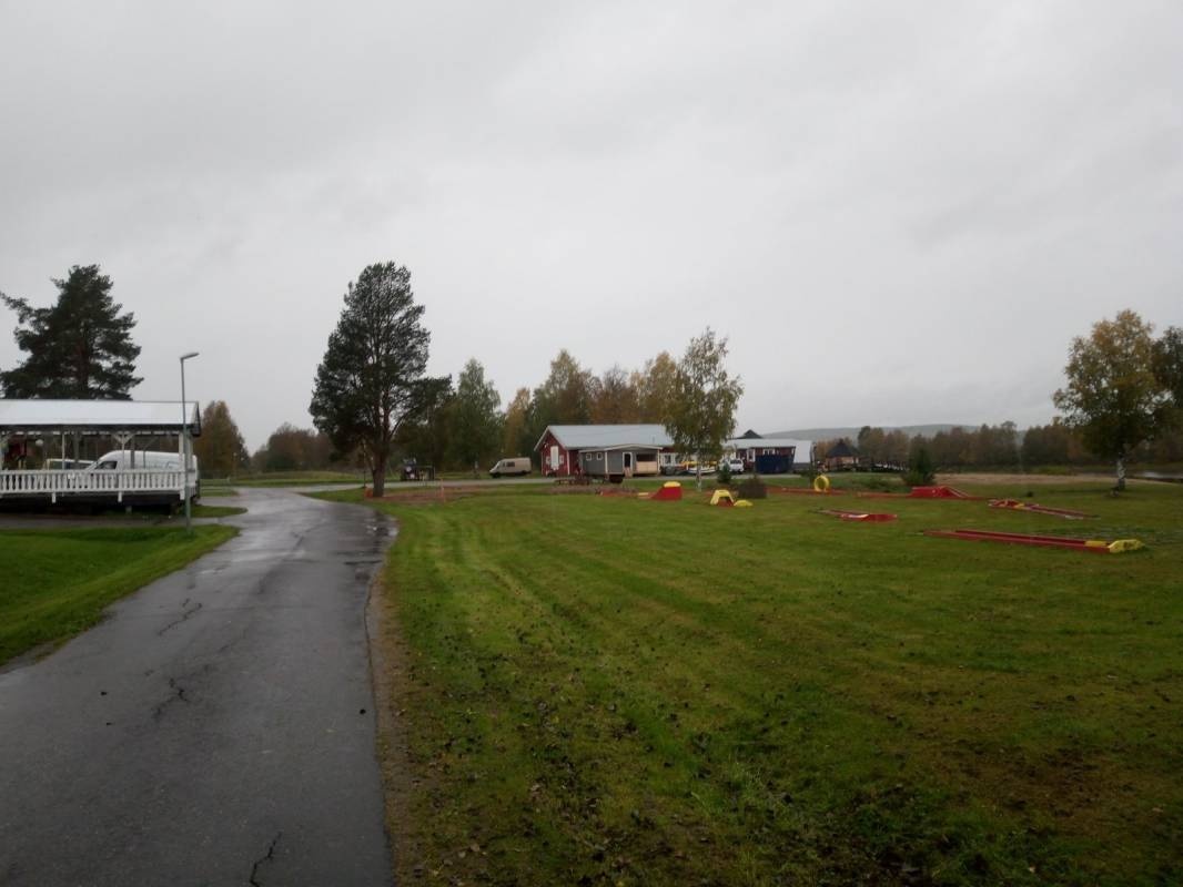 Norrsken Lodge — Kemp in Övertorneå