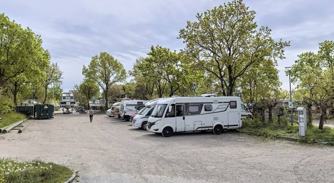 Kastrup Strandpark — 露营车营地 in Kastrup