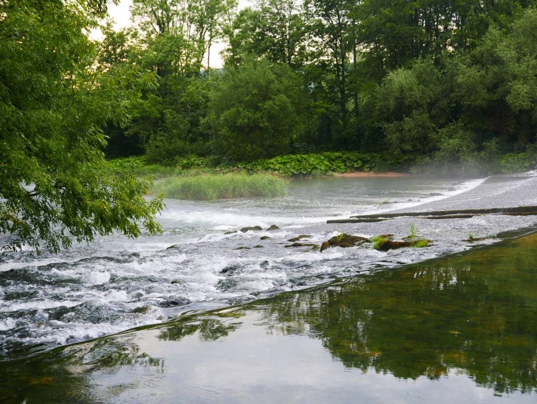 Camping Municipal Montgesoye — Camping Site in Montgesoye