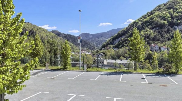 Parkplatz in Cesta Ste Marie aux Mines — Foto 3