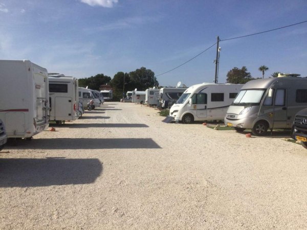 Camper Park El Pinet Playa Alicante — Photo 4