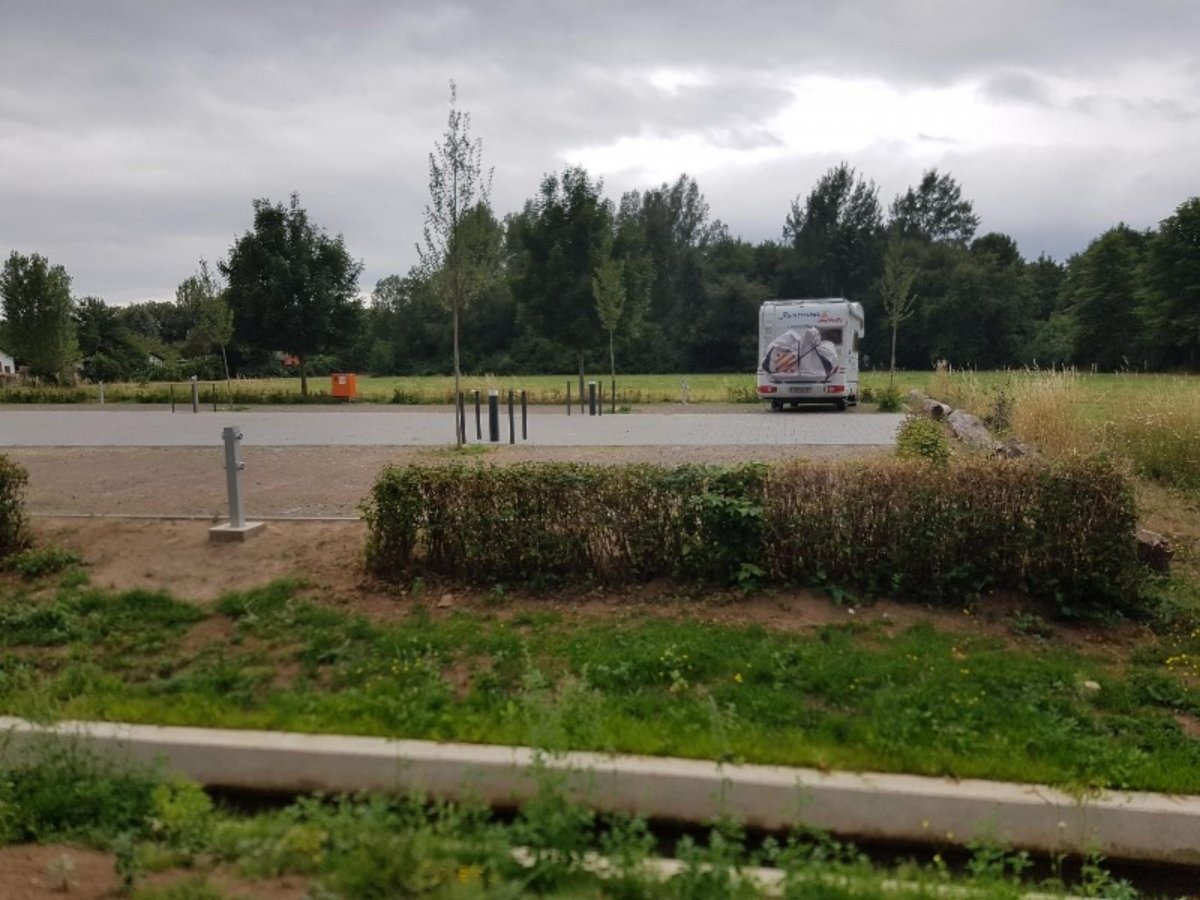 Stellplatz Fuldaaue Kassel — 快速停止 in Kassel