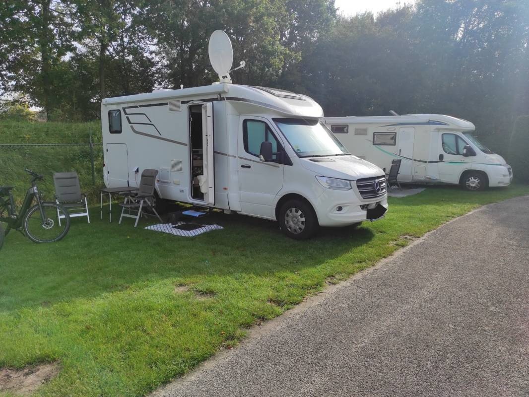 Vakantiepark Dennenbos — Campingplatz in Oostkapelle