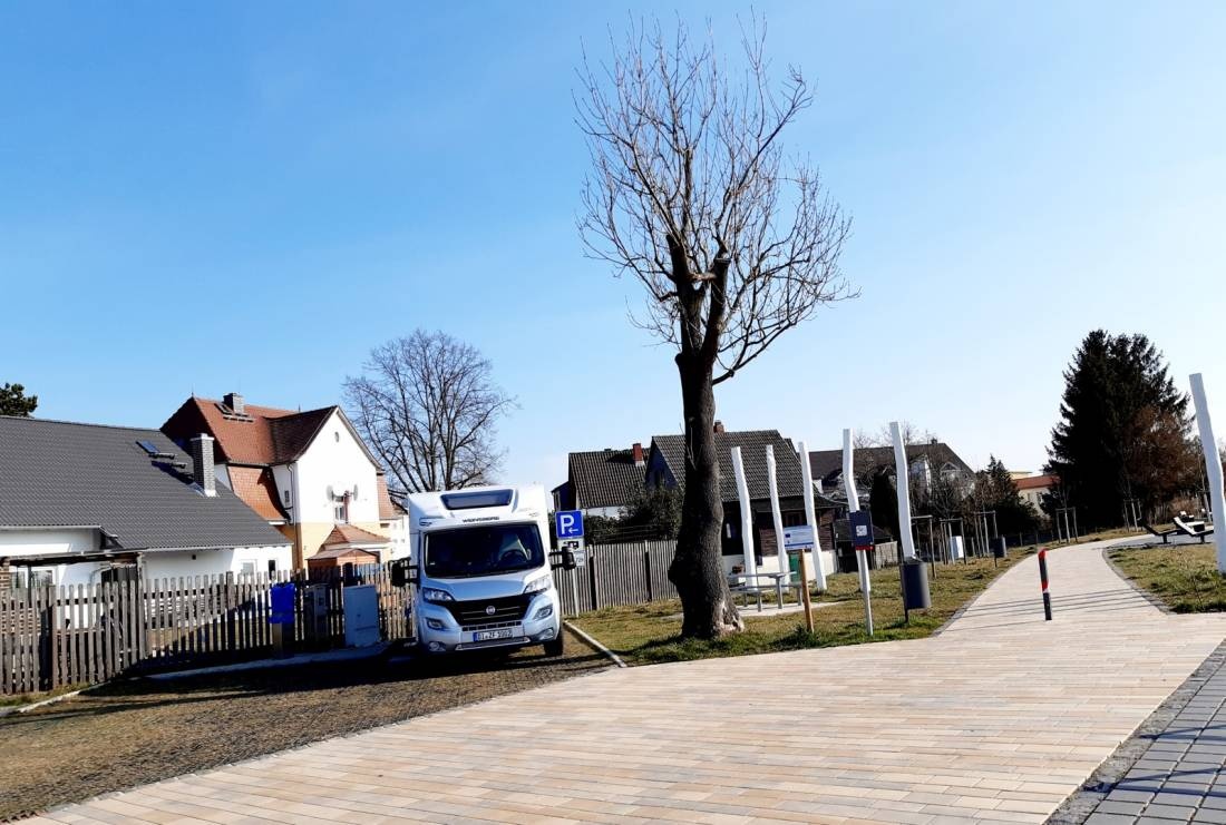 Tor zur Wetterau — Sp. parking dla kamperów in Altenstadt