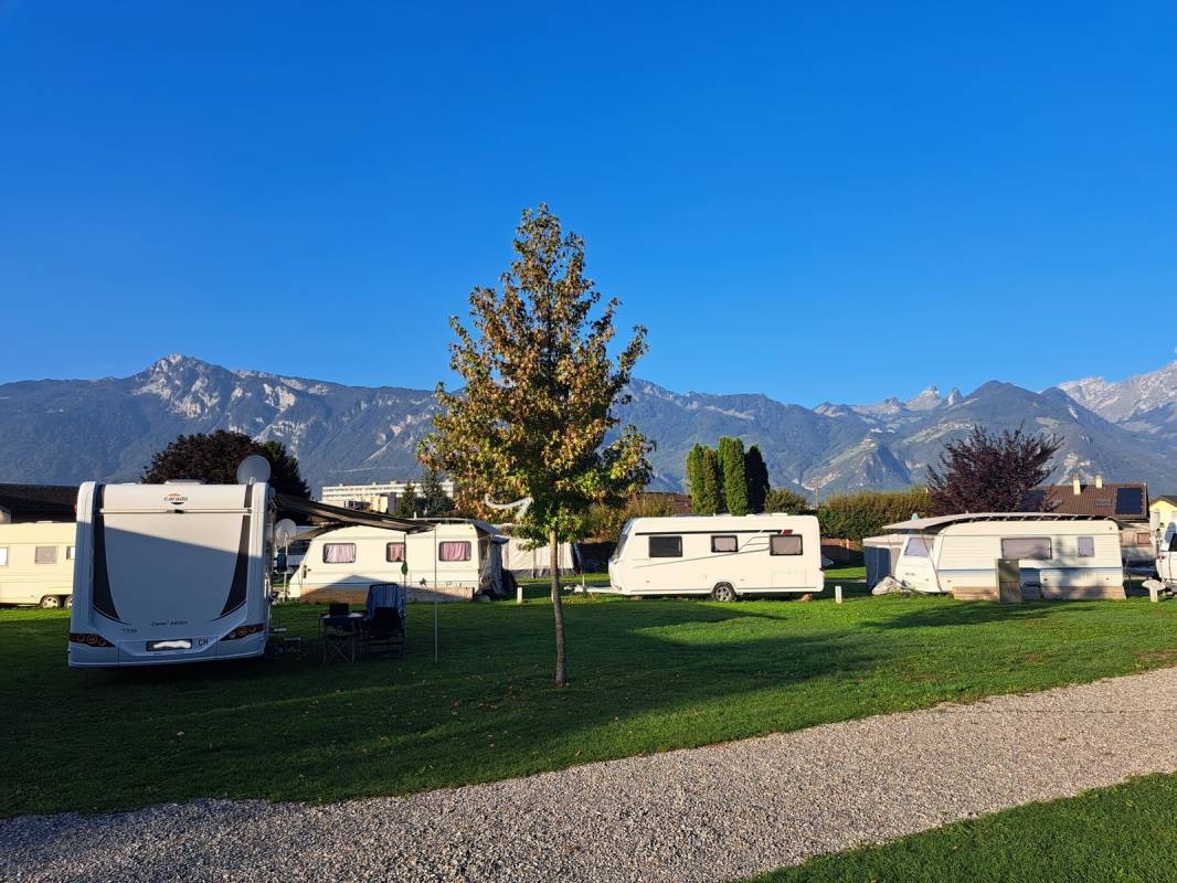 Camping de la  piscine — Kemp in Aigle