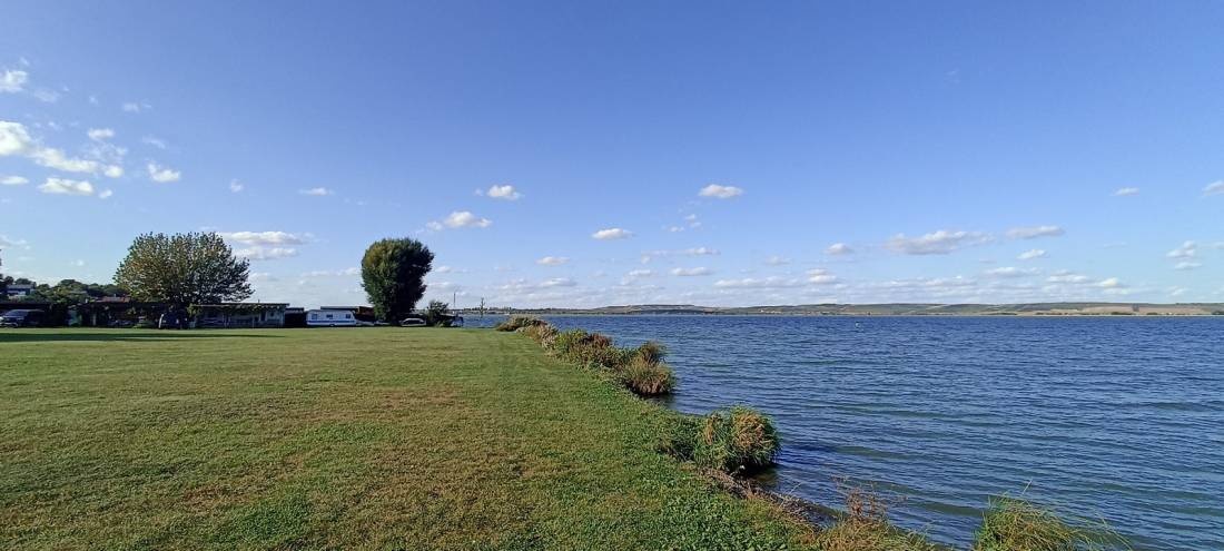 Yachthafen YachtClub Dyje Břeclav - kemp — Campingplats in  Pavlov-Mikulov na Moravě