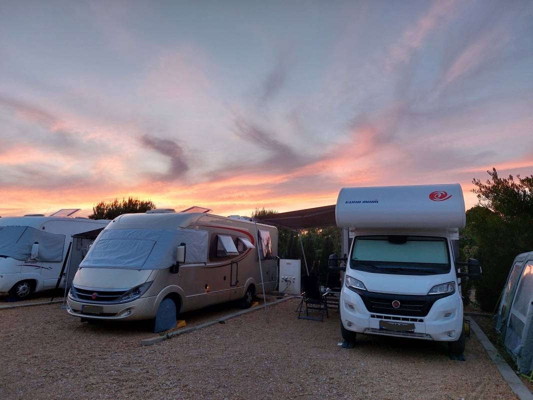 Parque  Caravans Açoteias — Camperplads in Albufeira