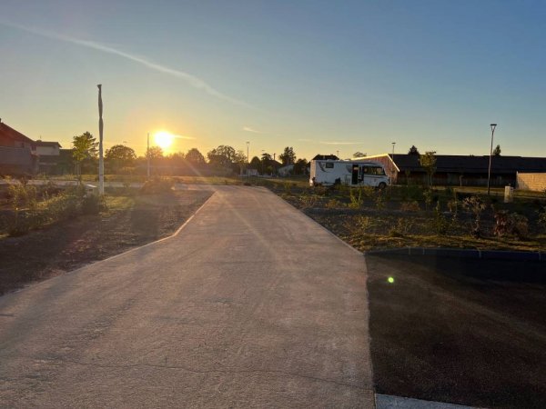 Stellplatz Maringues — Photo 2