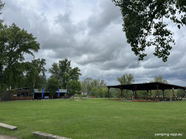 Marina Píšťany — Foto 5