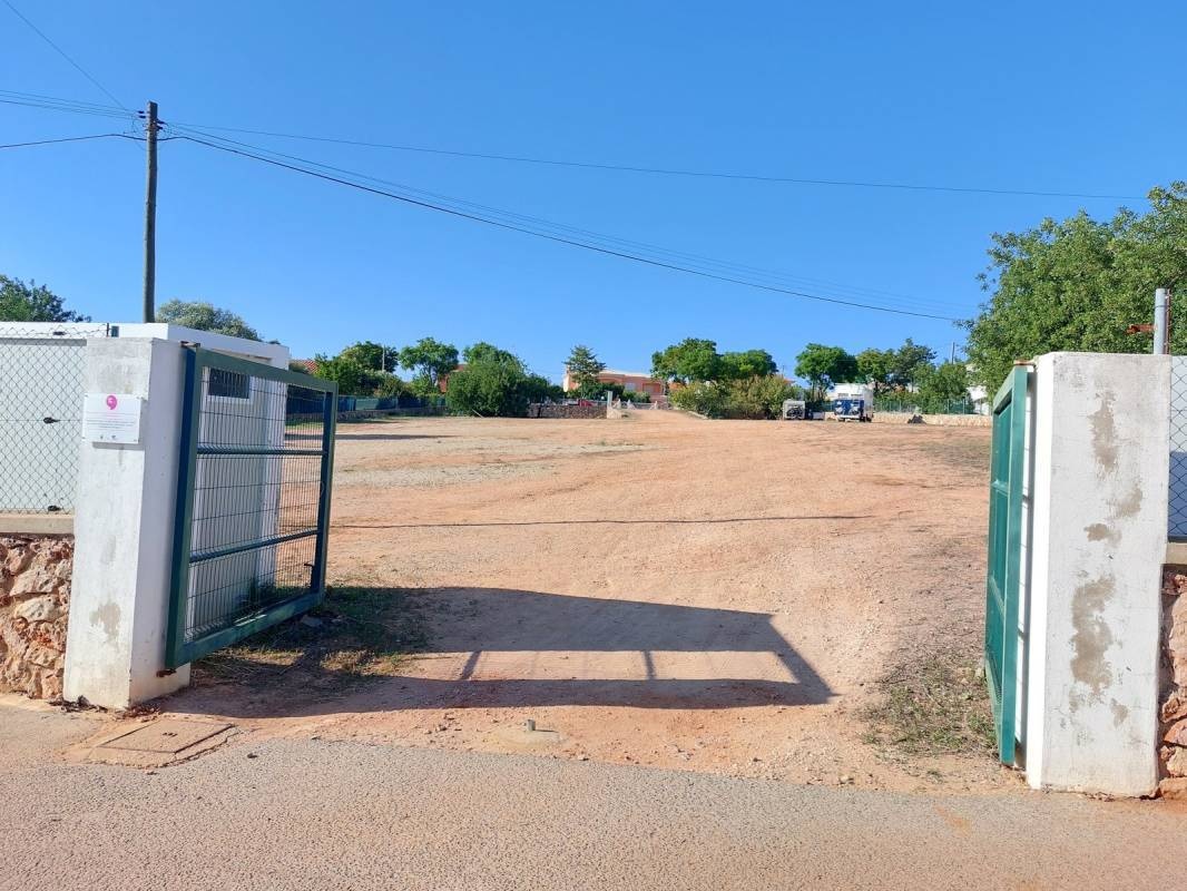 Kostenloser Stellplatz in Benafim — Sítio para autocaravanas in Benafim