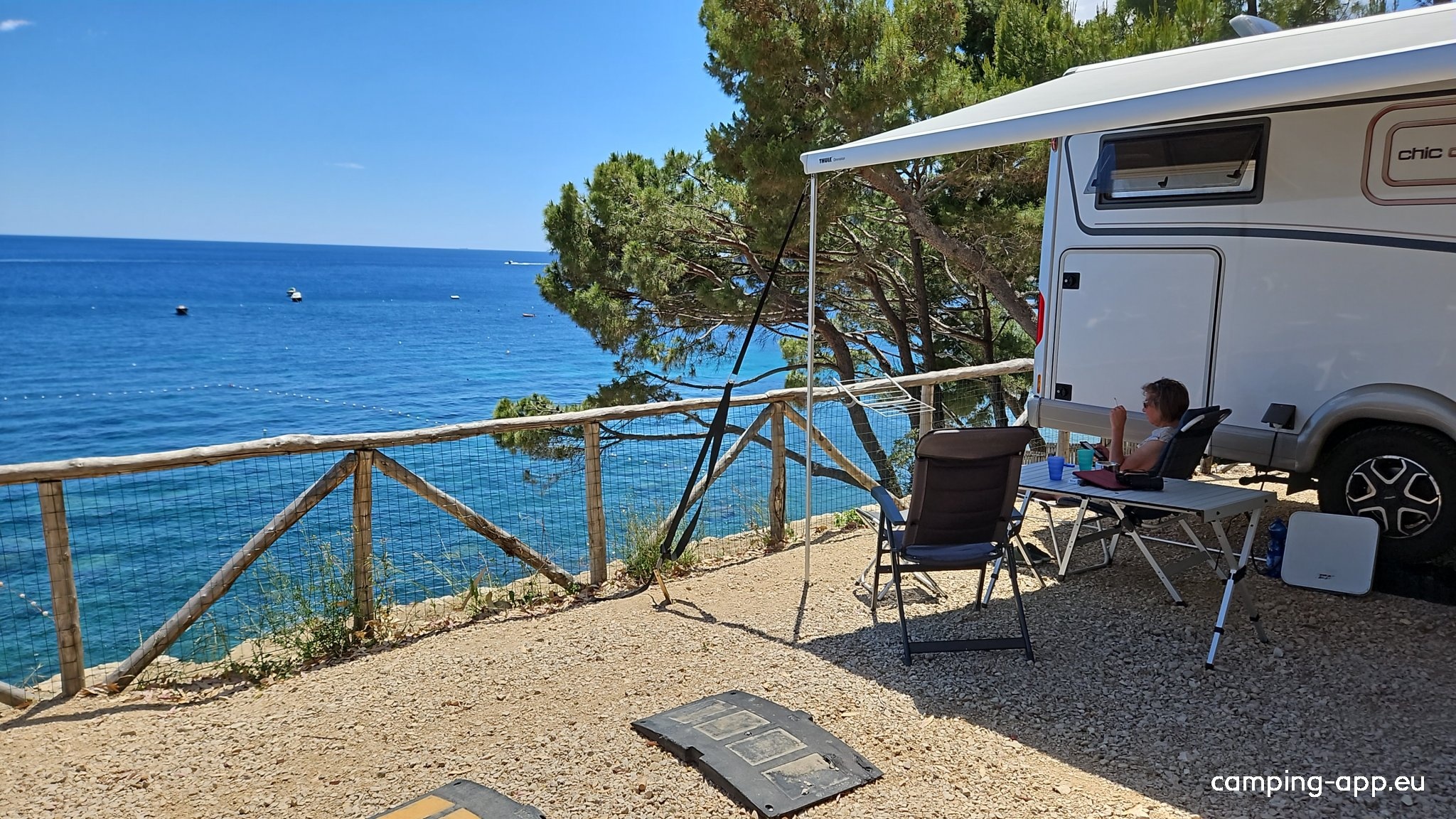 Villagio Camping Nettuno — Stellplatz in Nerano
