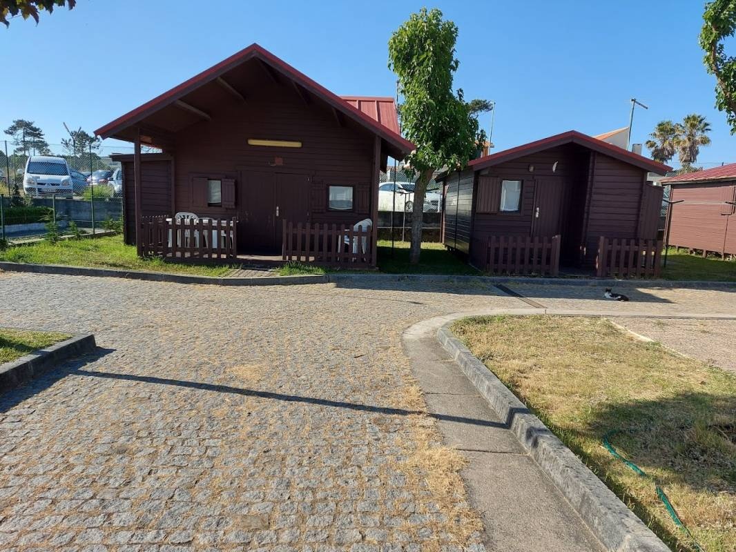 Parque de Campismo de Esmoriz — Sítio de acampamento in Esmoriz