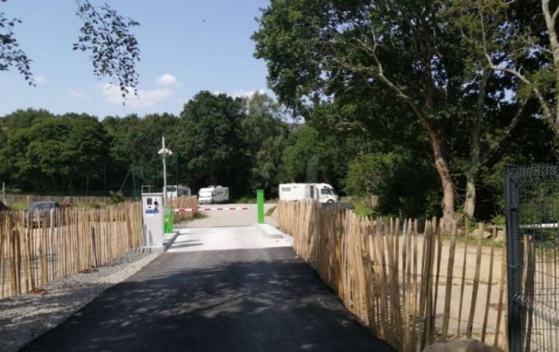 Stellplatz Douarnenez — Sítio para autocaravanas in Douarnenez