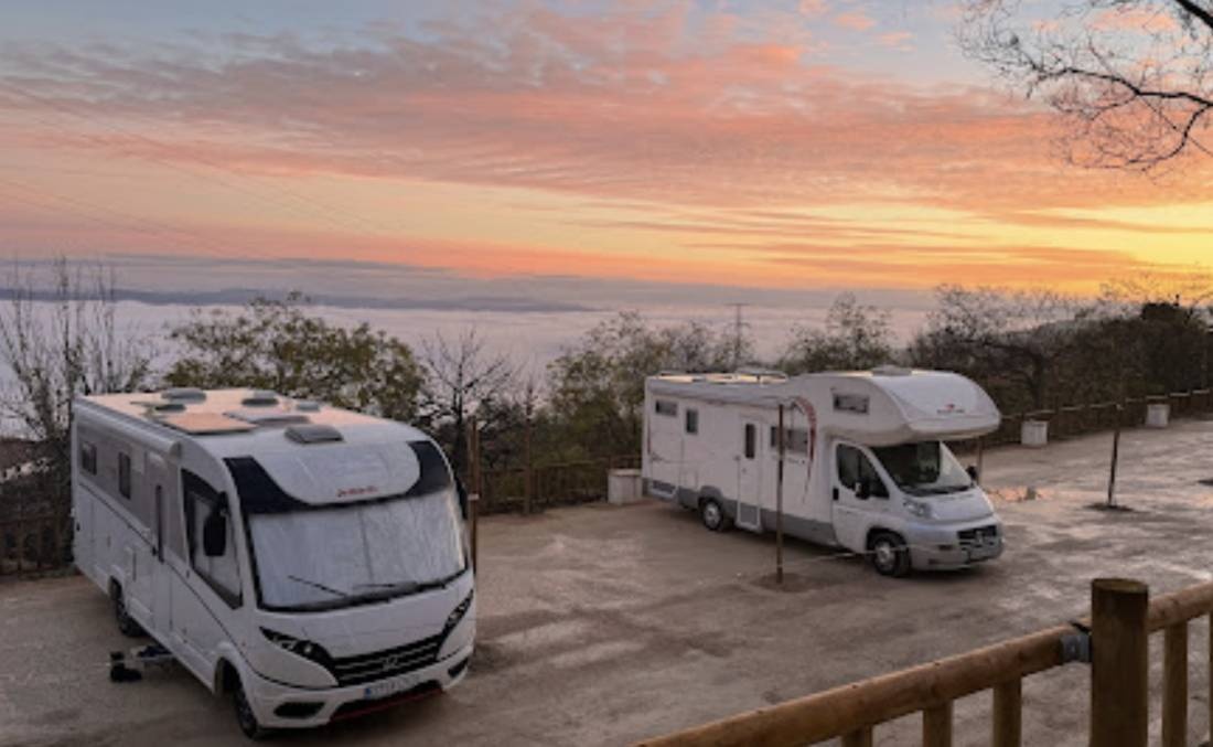 Stellplatz Sabiote — Місце для кемперів in Sabiote