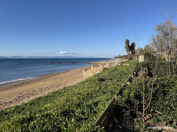 Ionion Beach — Foto 2