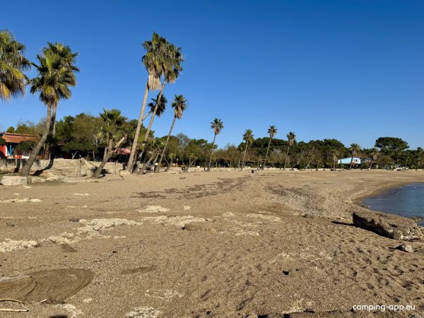 Ionion Beach — Foto 3
