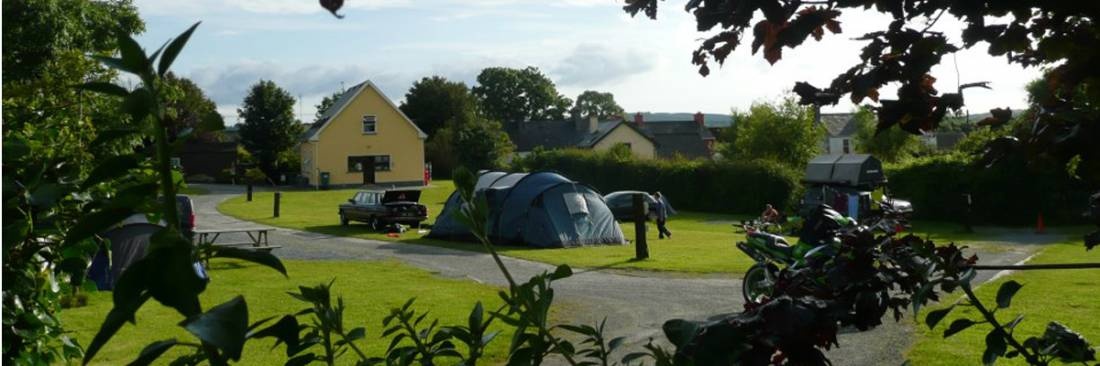 Corofin Camping Park and Hostel — Sítio de acampamento in Corofin