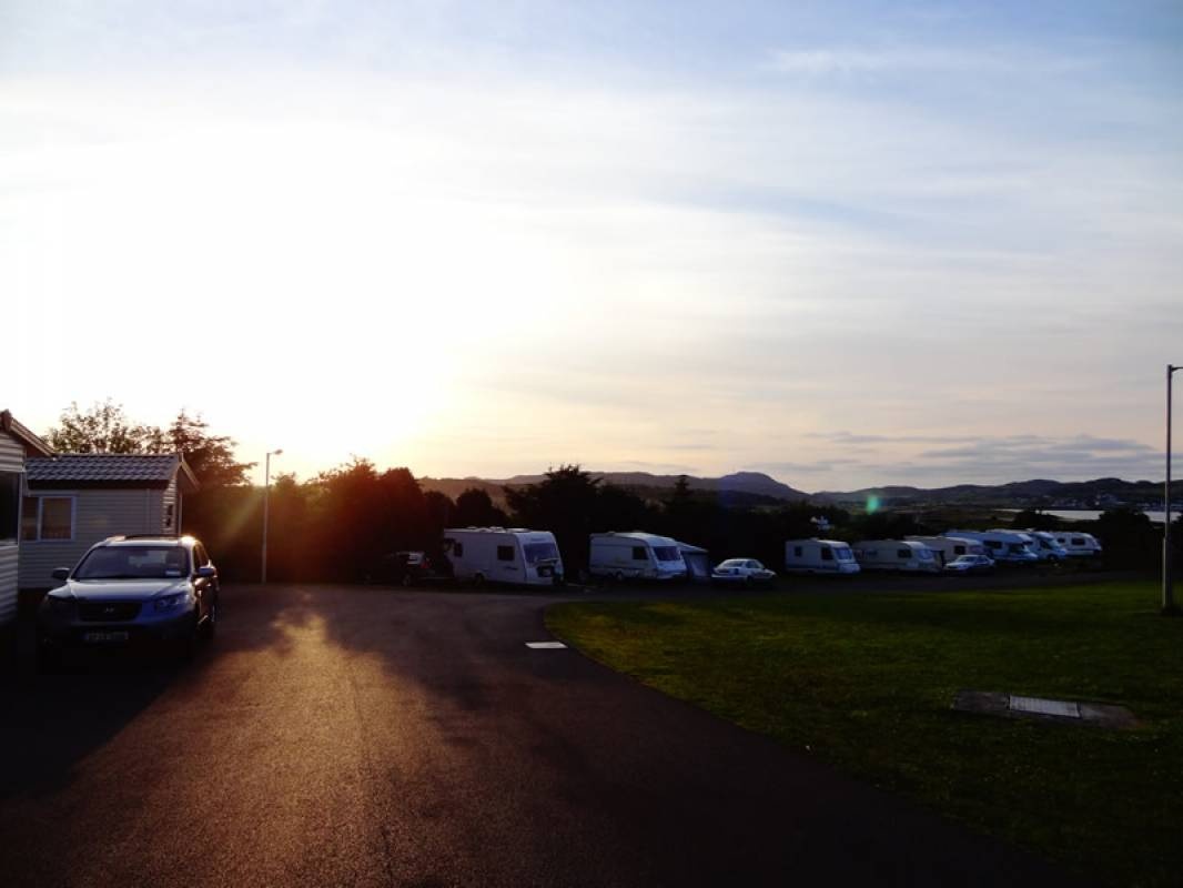 Knockalla Caravan And Camping Site — 露营地 in Carran Upper and Lower, County Donegal
