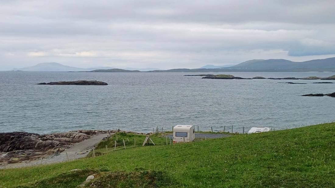Connemara Caravan And Camping Park — Sítio de acampamento in Gowlaun Co. Galway