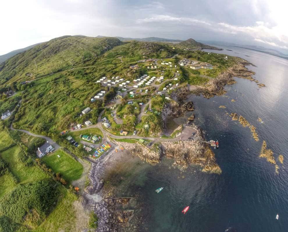 Wave Crest Caravan Park — Cámping in Caherdaniel Co. Kerry