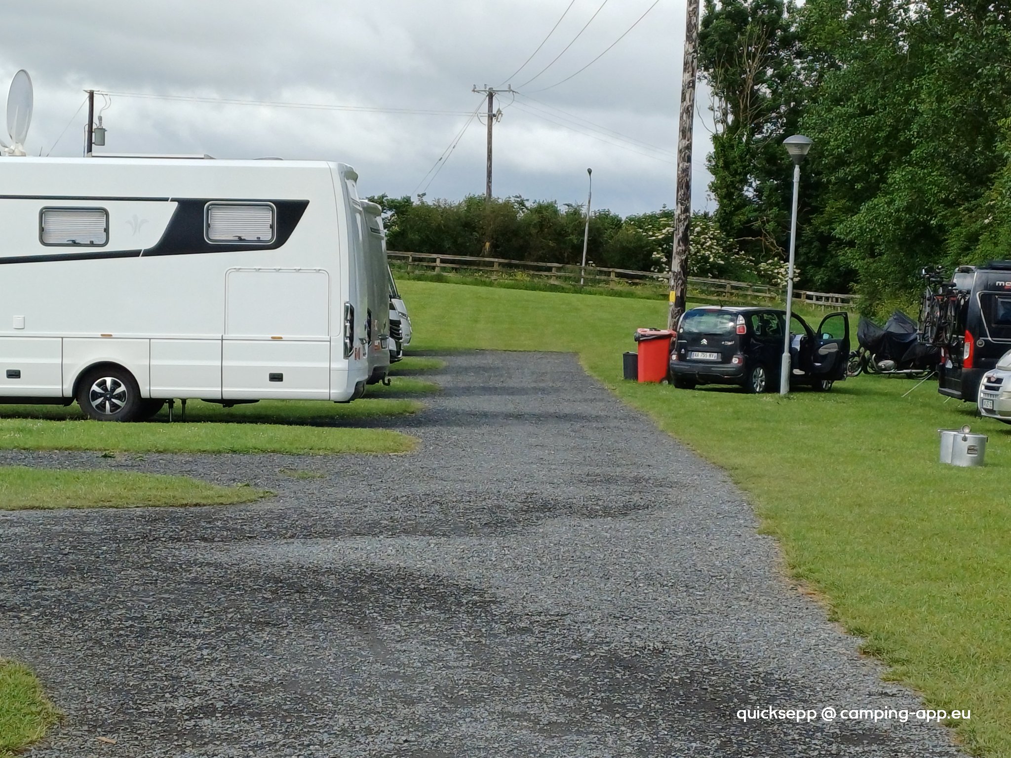 Tree Grove Kilkenny Camping — Foto 3