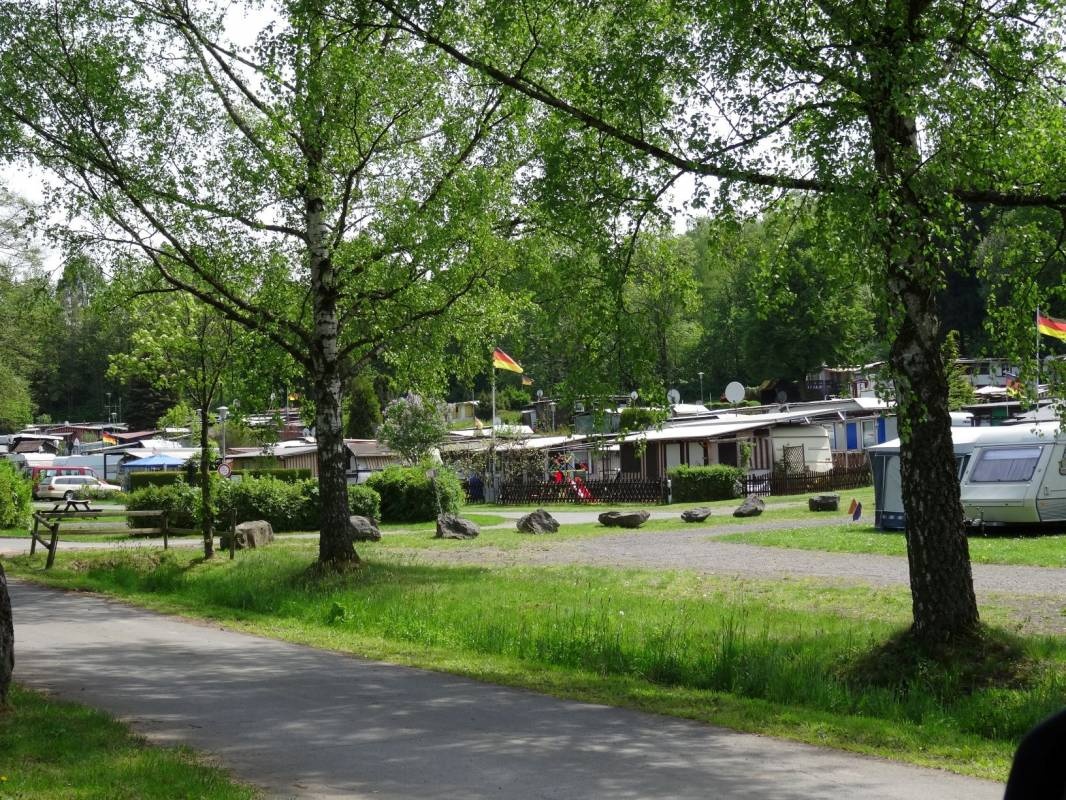 Campingplatz Spitzer Stein — Campingplatz in Grünberg